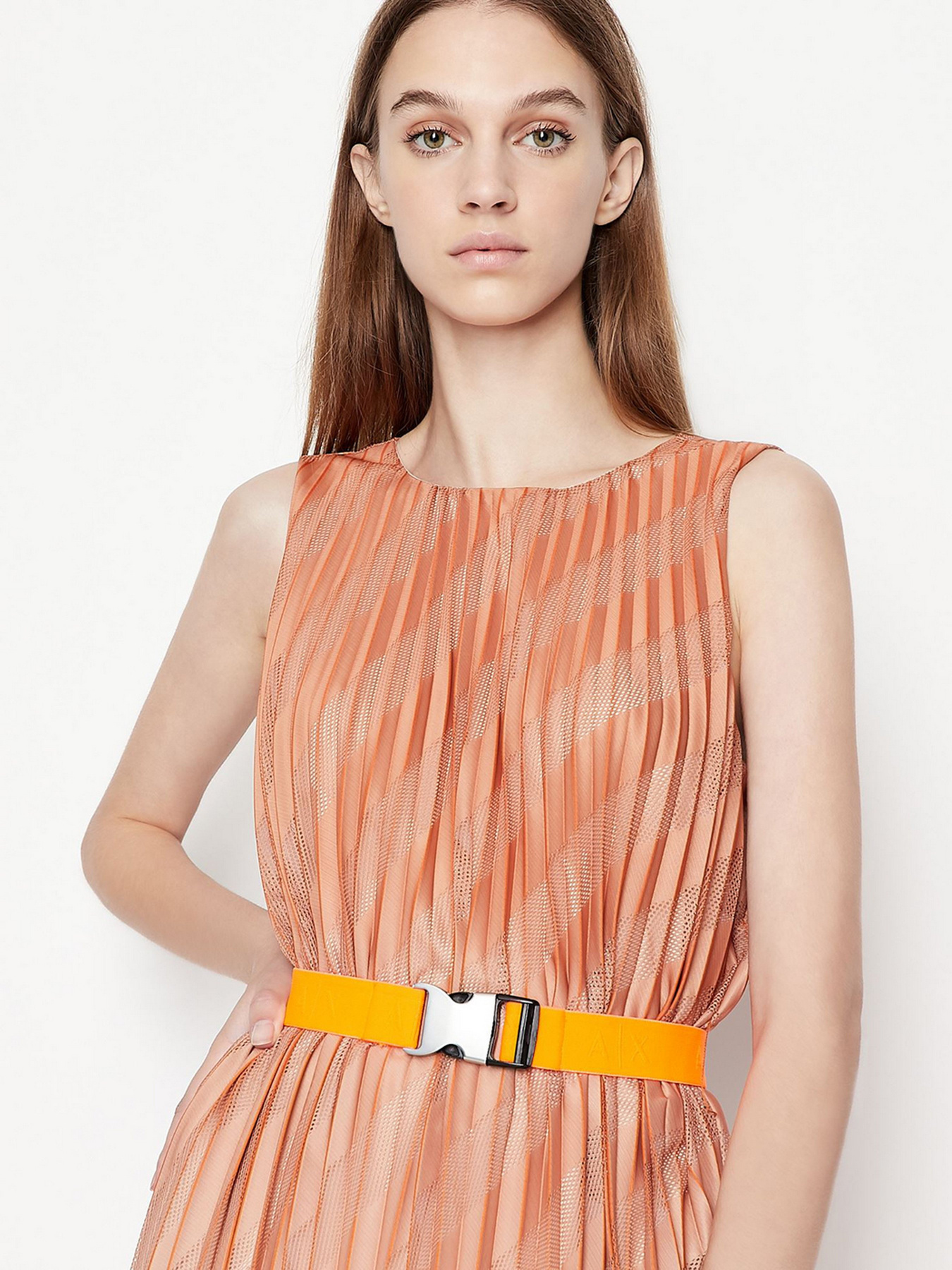 Платье миди Armani Exchange модель 3LYA03-YN1DZ-4712 Фото