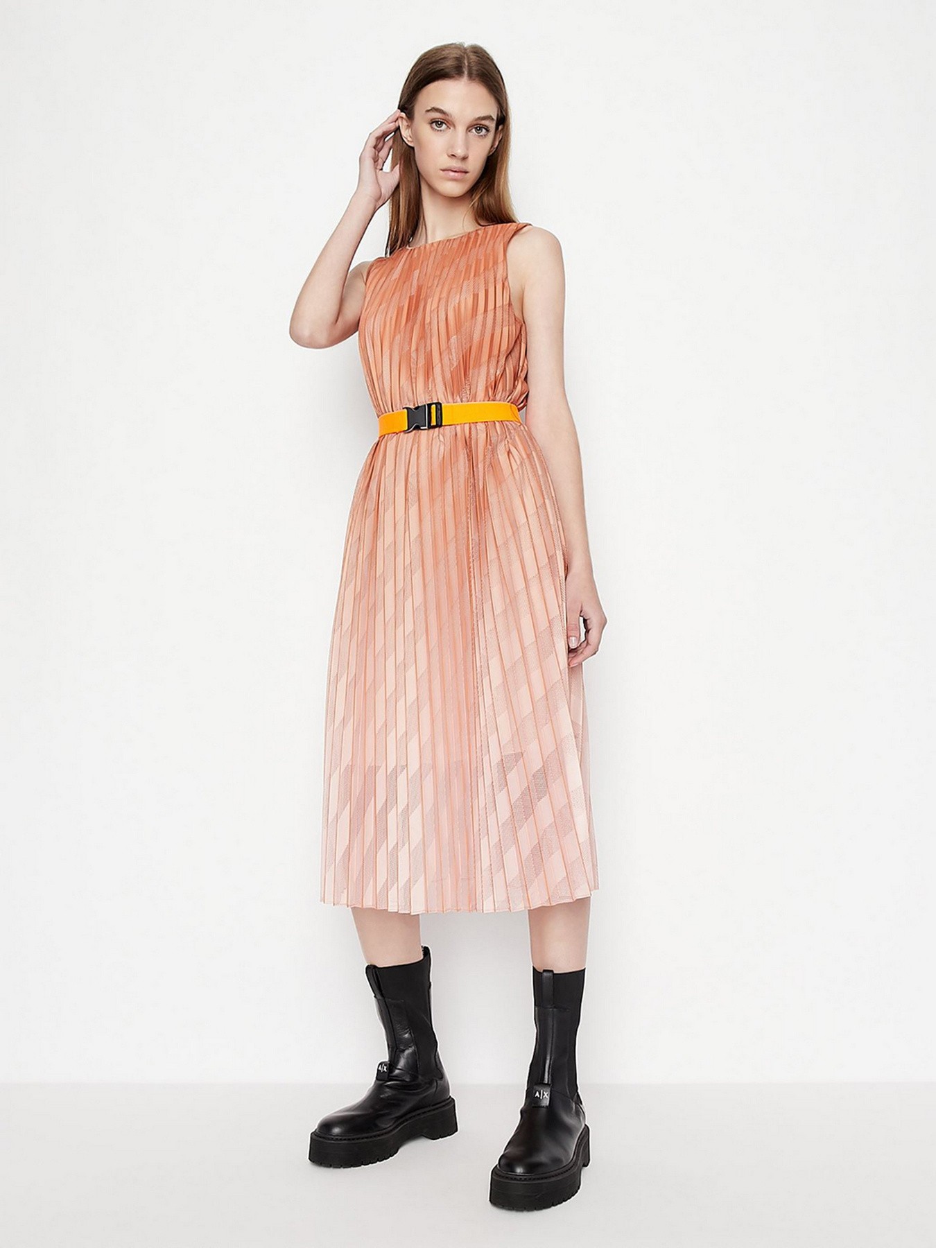 Платье миди Armani Exchange модель 3LYA03-YN1DZ-4712 Фото