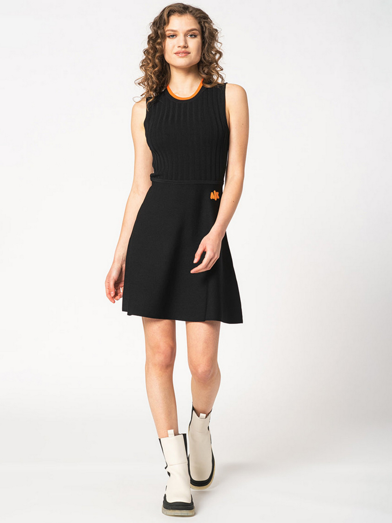 Сукня міні Armani Exchange модель 3LYA1F-YMH6Z-1200 Фото