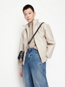 Бомбер Armani Exchange модель 6LYB09-YN4HZ-1768 Бомбер Armani Exchange модель 6LYB09-YN4HZ-1768 Фото