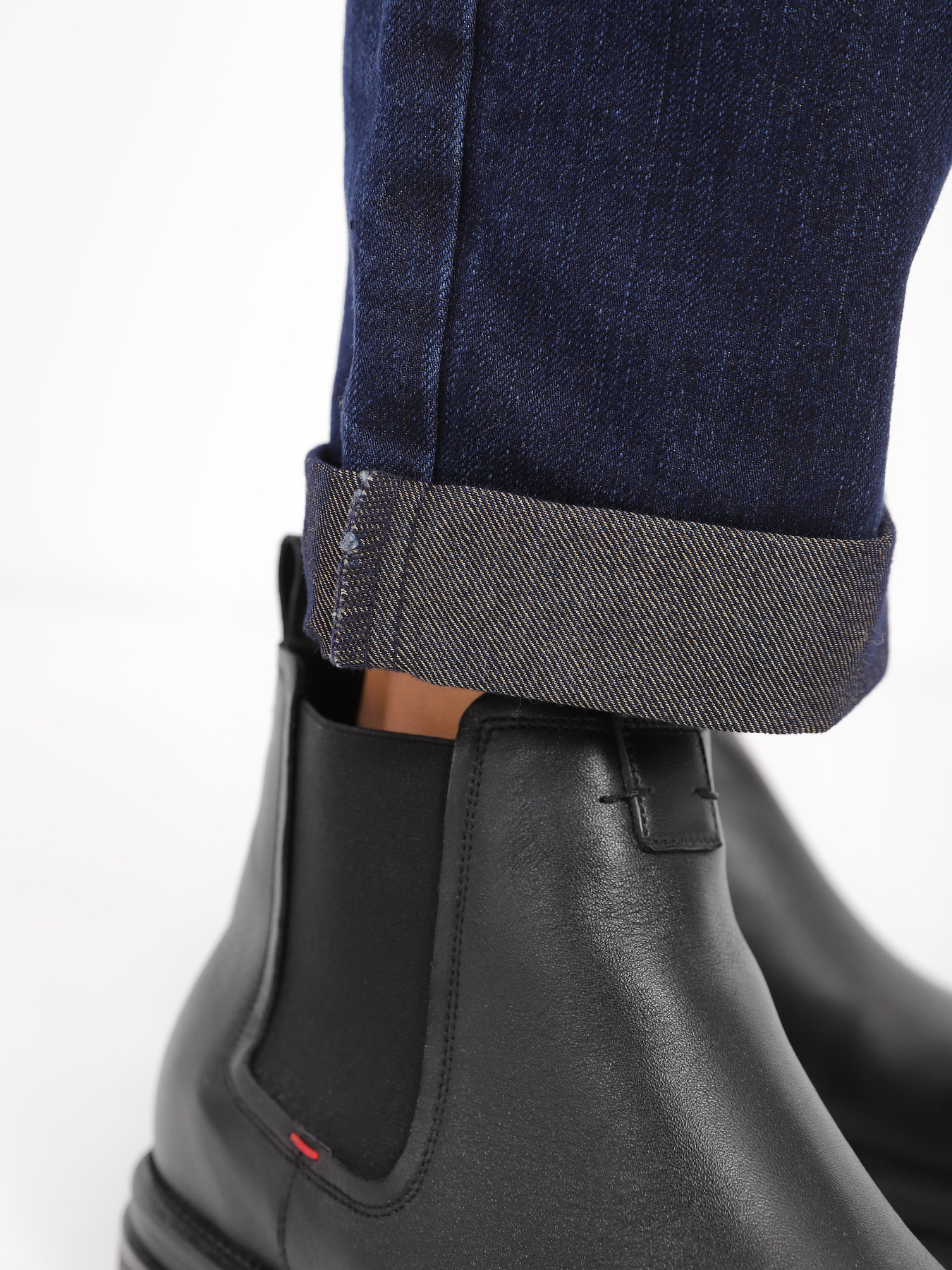 Бойфренды Armani Exchange J06 модель 6LYJ06-Y1HGZ-1500 Фото