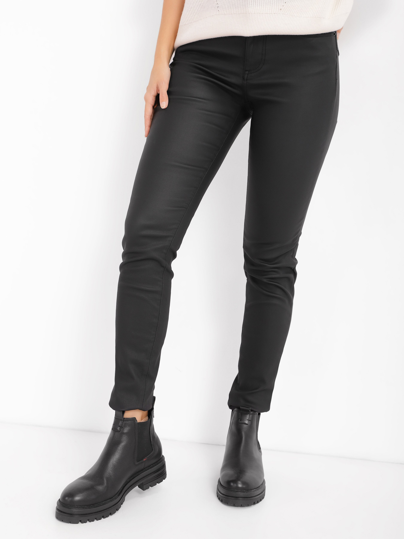 Скинни джинсы Armani Exchange J69 модель 6LYJ69-Y1HCZ-0204 Фото