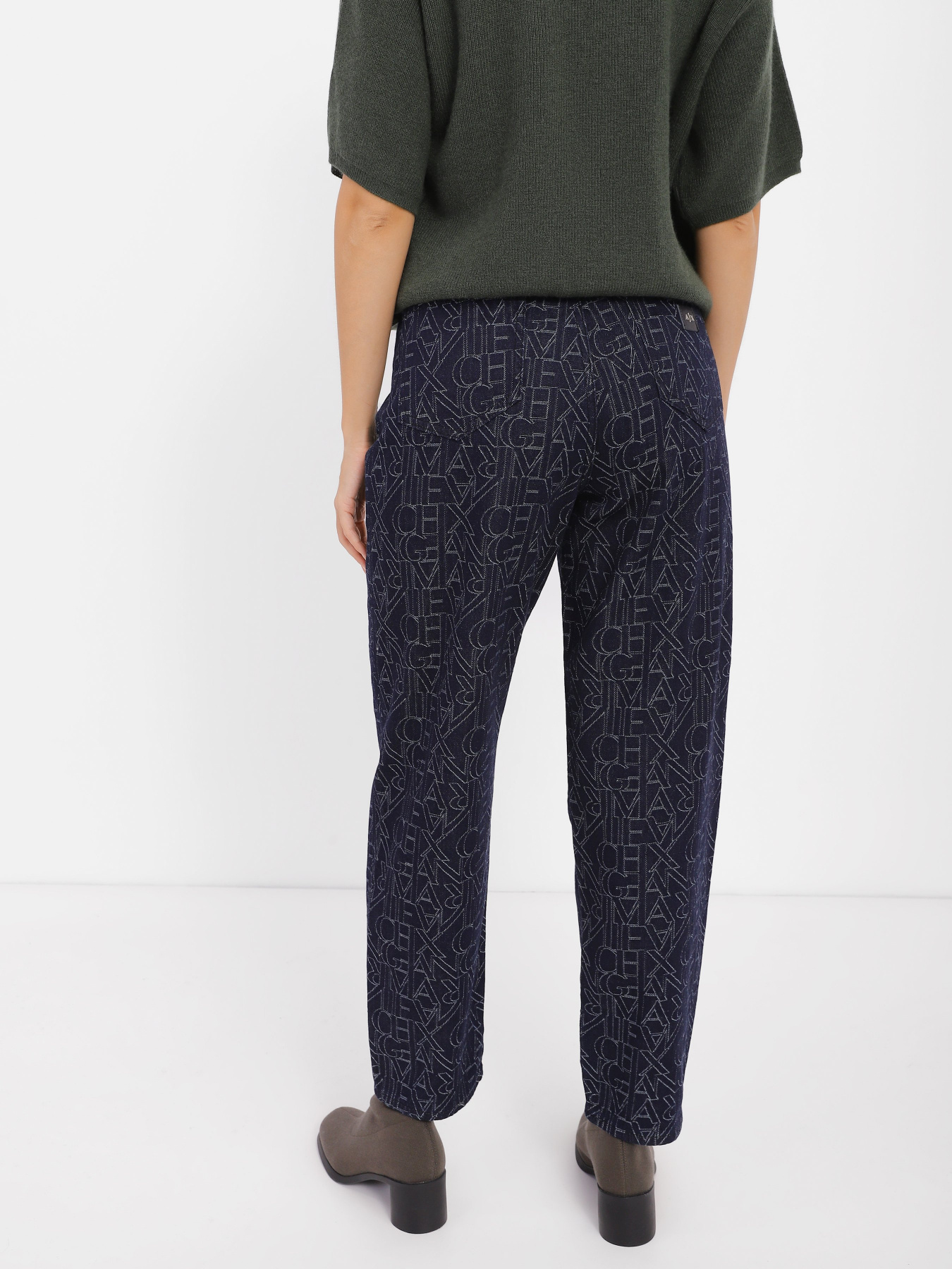 Джинсы мом Armani Exchange J81 модель 6LYJ81-Y1LHZ-1500 Фото