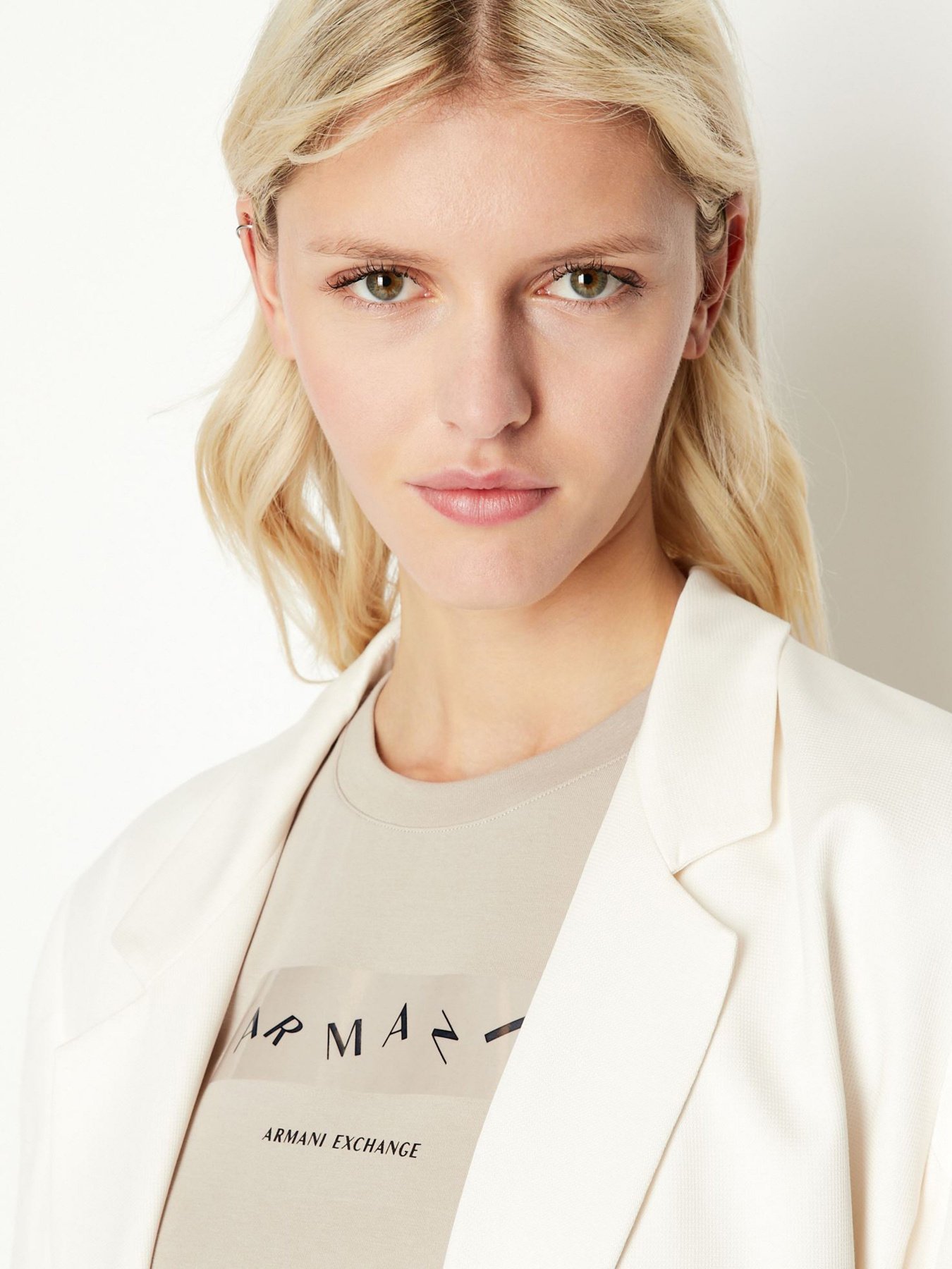 Футболка Armani Exchange модель 6LYT15-YJ5UZ-1768 Фото