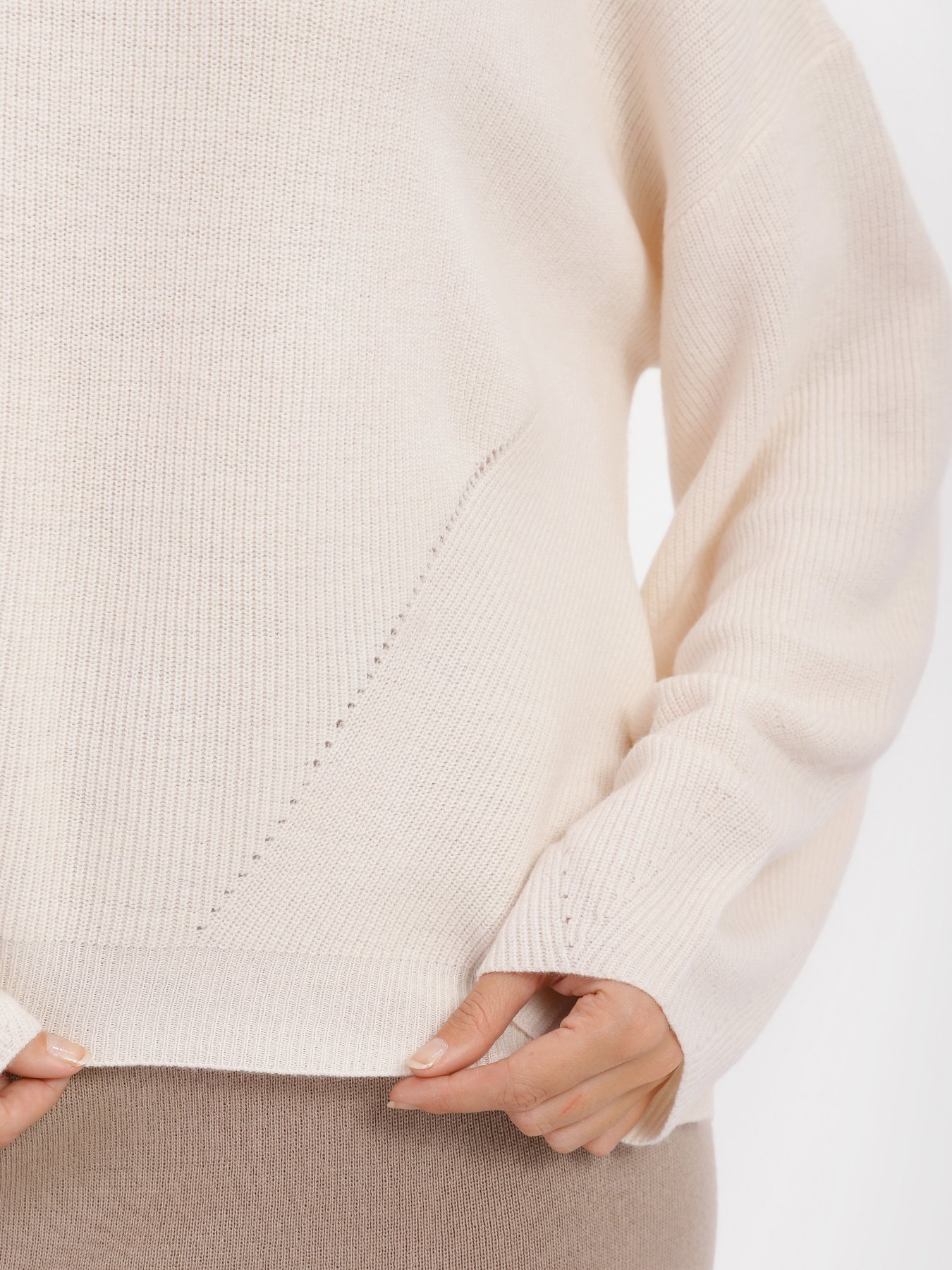 Джемпер Armani Exchange модель 6LYM1Y-YMT8Z-1130 Фото