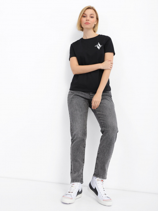 Джинсы мом Armani Exchange J51 модель 6LYJ51-Y1HFZ-0903 Фото