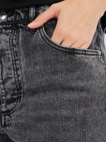 Джинсы мом Armani Exchange J51 модель 6LYJ51-Y1HFZ-0903 Фото