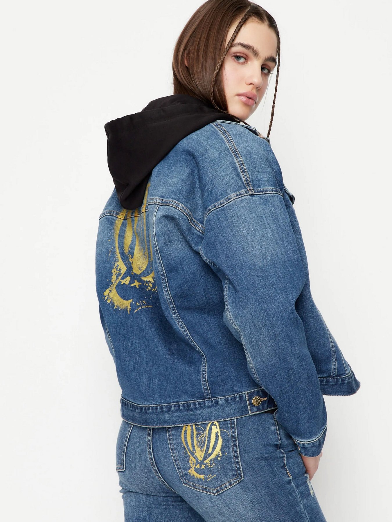 Джинсова куртка Armani Exchange Lunar New Year модель 3RYBAB-Y1EEZ-1500 Фото