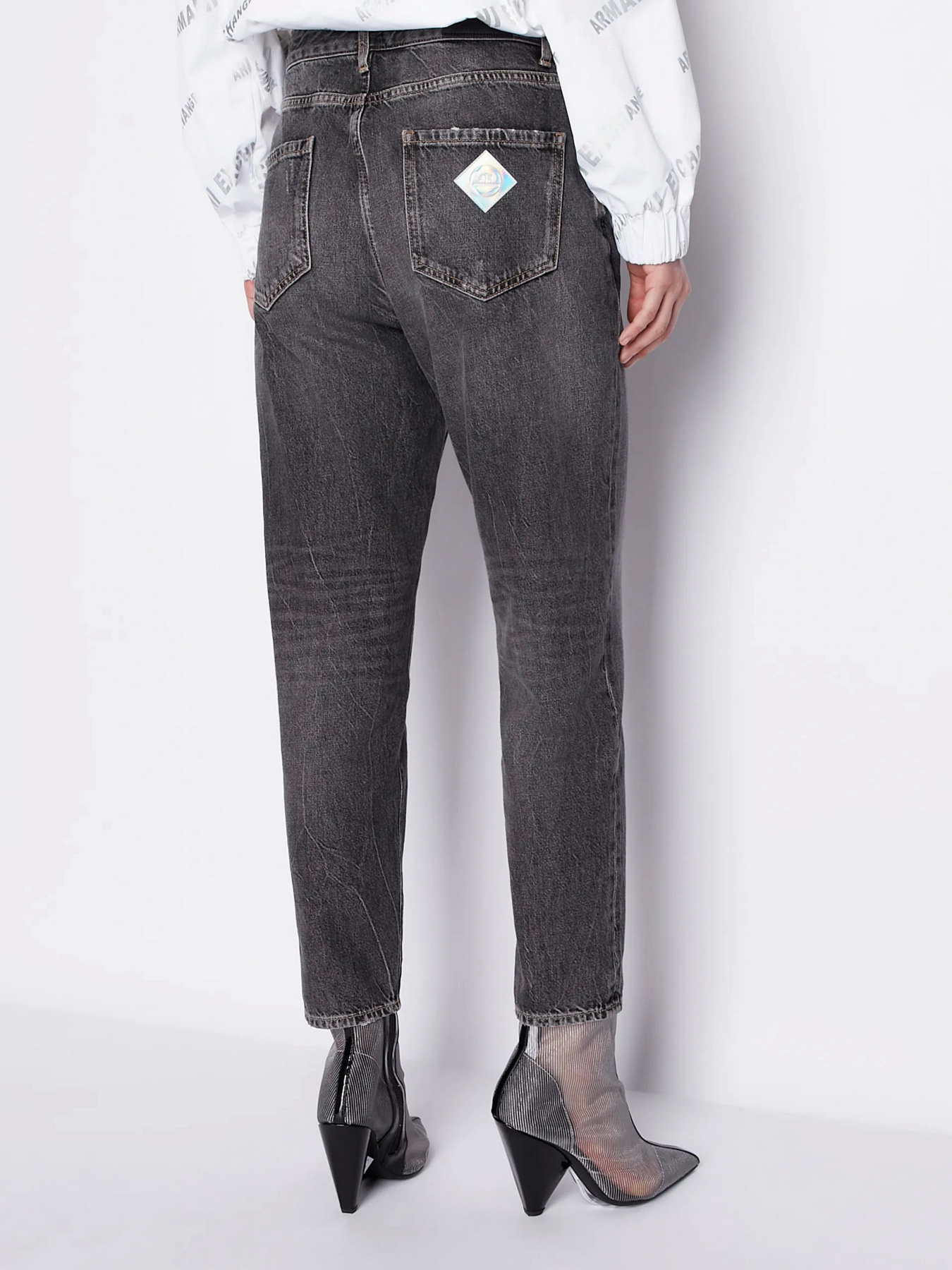 Джинси мом Armani Exchange J16 модель 3RYJ16-Y1NBZ-0903 Джинси мом Armani Exchange J16 модель 3RYJ16-Y1NBZ-0903 Фото