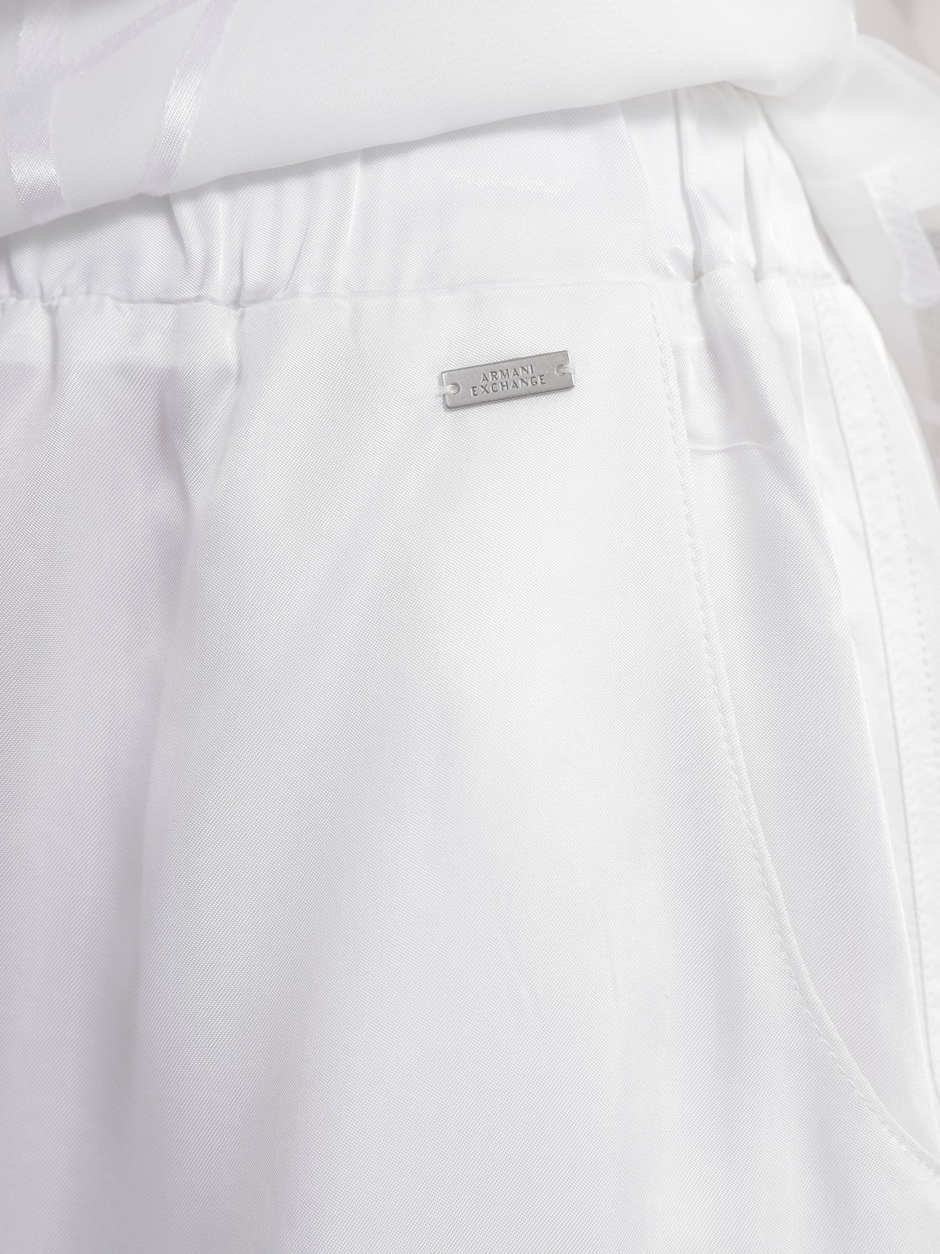 Повседневные шорты Armani Exchange модель 3RYS42-YN2LZ-1000 Повседневные шорты Armani Exchange модель 3RYS42-YN2LZ-1000 Фото