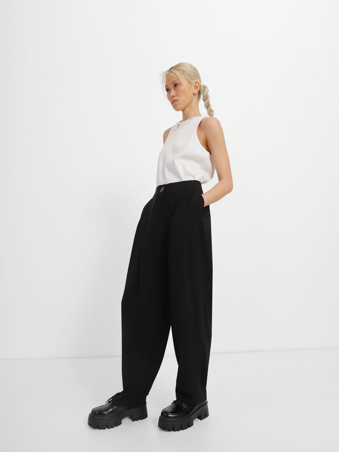 Чіноси Armani Exchange Basic by Armani модель 3RYP45-YN9JZ-1200 Фото