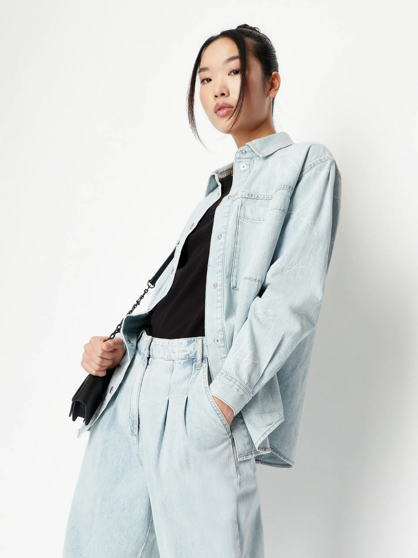 Футболка Armani Exchange модель 3RYTBY-YJG3Z-1200 Фото