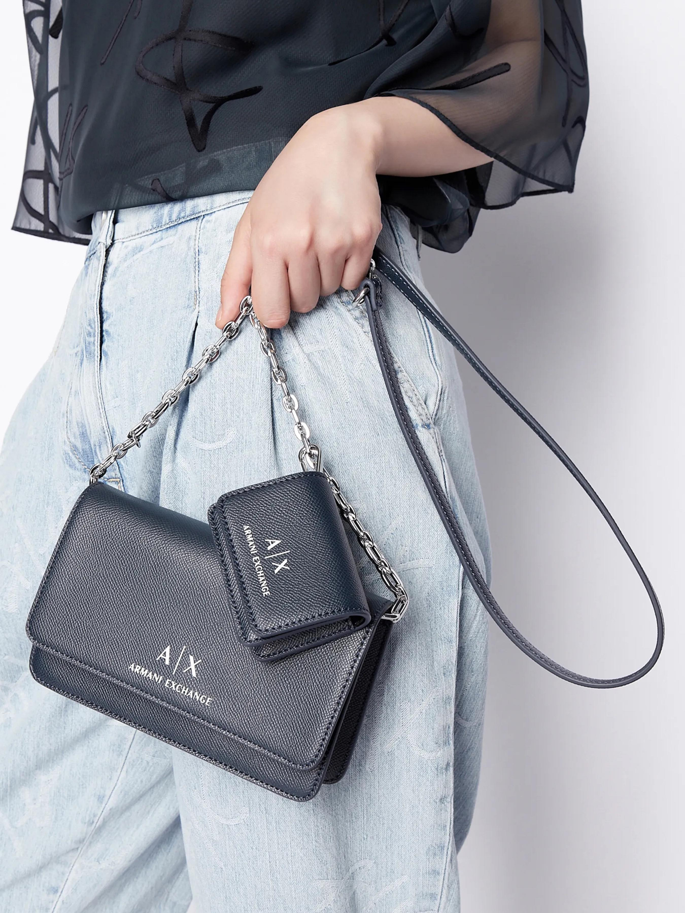 Джинси мом Armani Exchange J62 модель 3RYP62-Y1NZZ-05GY Фото