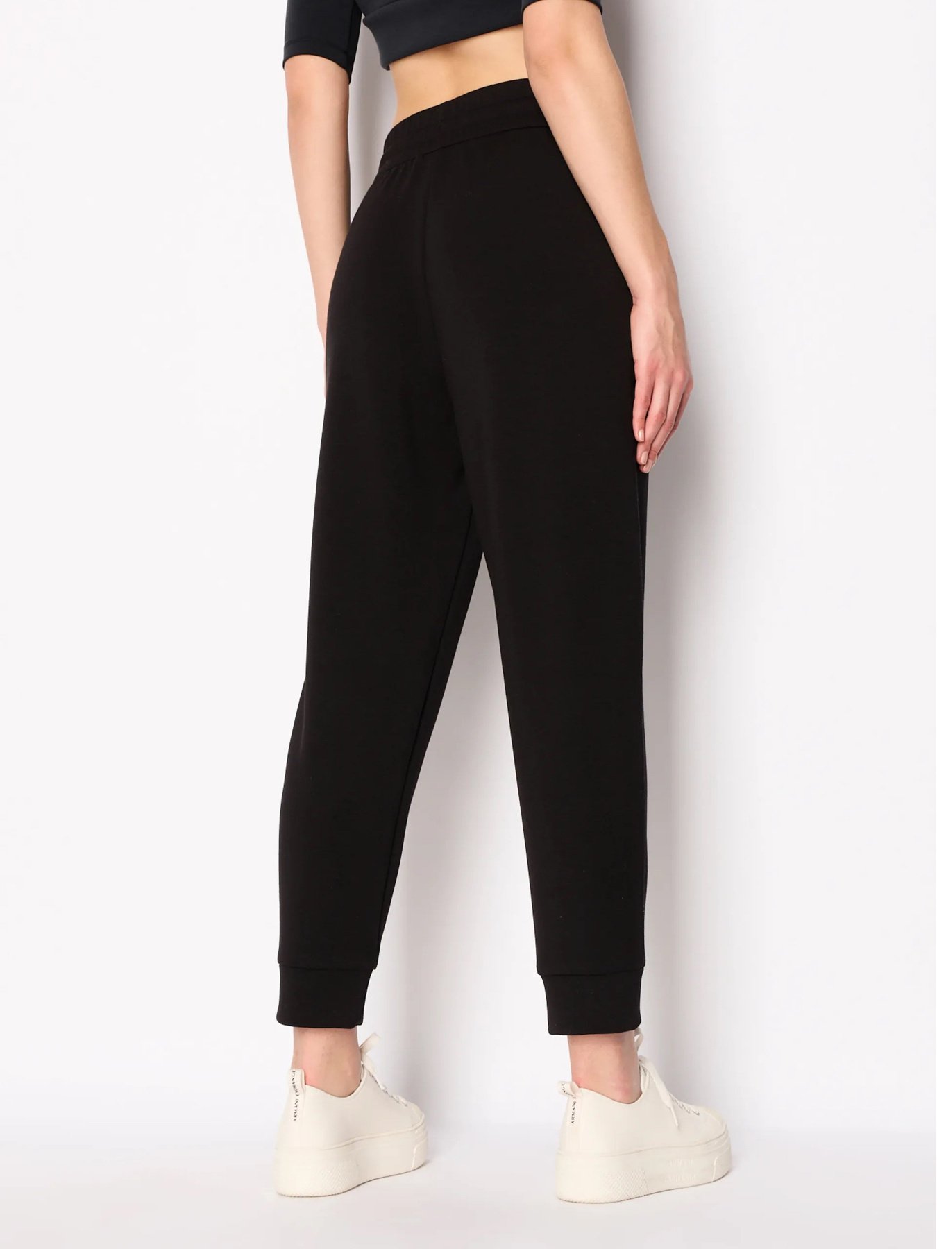 Спортивні штани Armani Exchange модель 3RYP81-YJDDZ-1200 Спортивні штани Armani Exchange модель 3RYP81-YJDDZ-1200 Фото