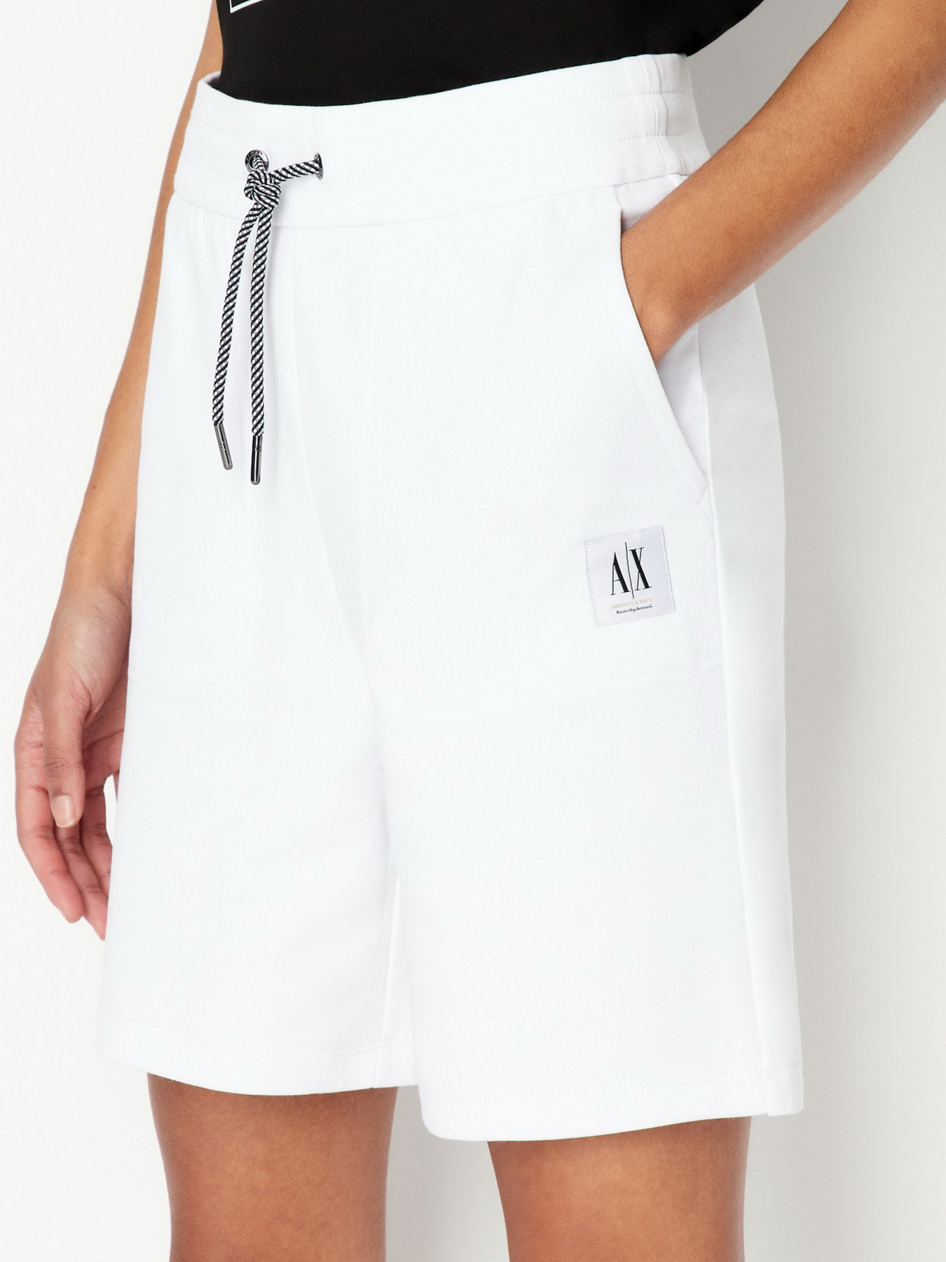 Шорты Armani Exchange модель 3RYS88-YJDVZ-1000 Фото