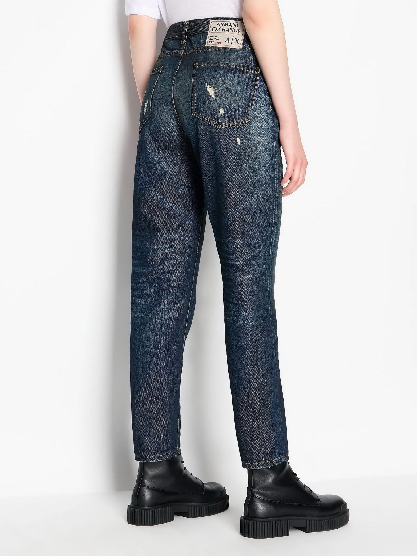 Бойфренды Armani Exchange J06 модель 6RYJ06-Y13CZ-1500 Фото