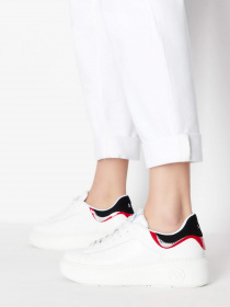 Прямі джинси Armani Exchange J06 Boyfriend модель 6RYJ06-Y1HRZ-0104 Фото