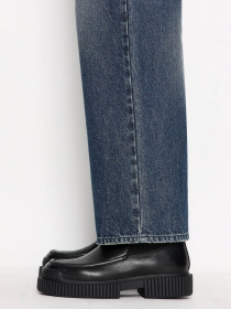 Джинсы мом Armani Exchange Straight-leg high-waisted J83 модель 6RYJ83-Y11EZ-1500 Фото