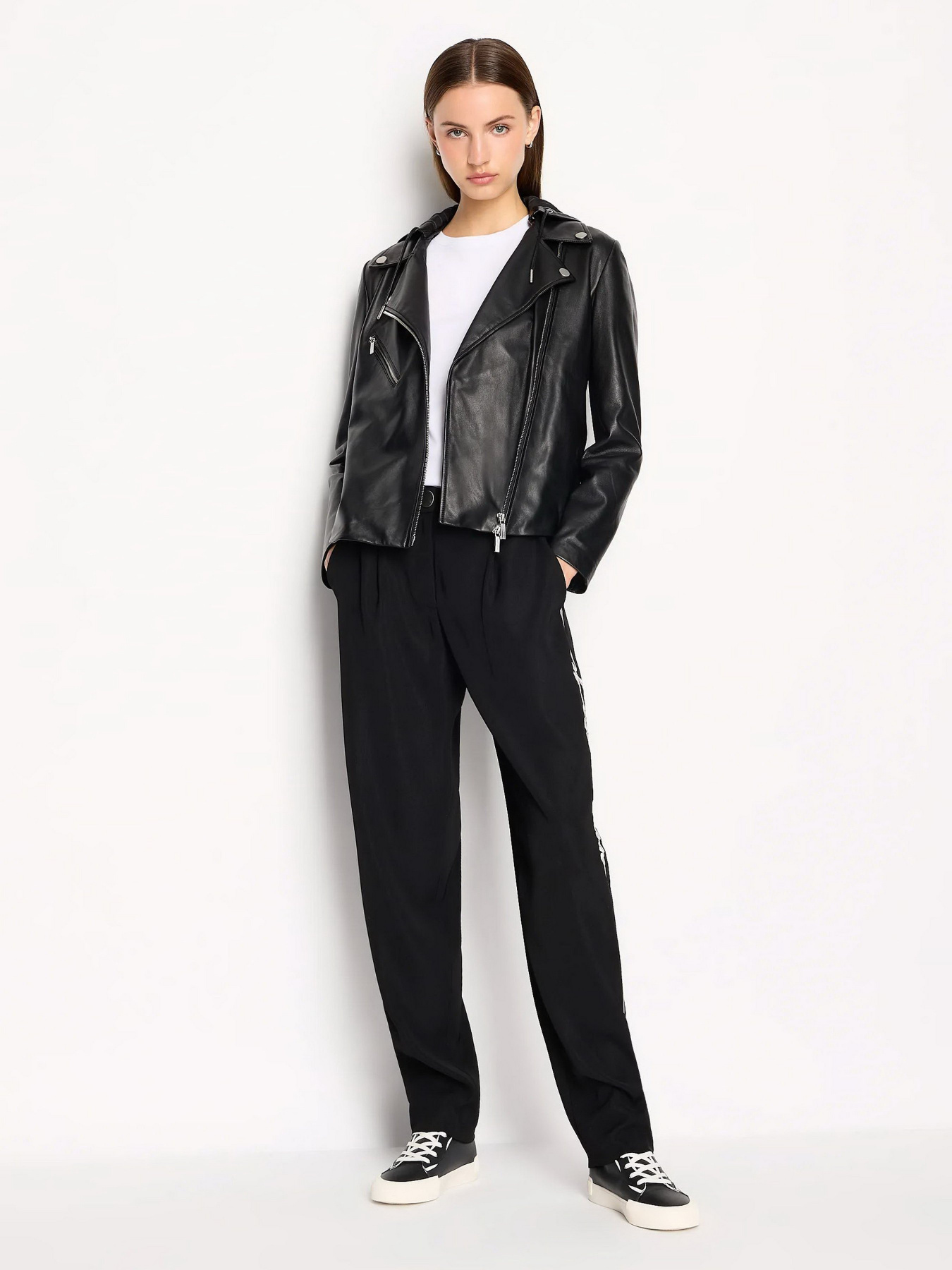 Брюки повседневные Armani Exchange модель 6RYP05-YN4LZ-1200 Фото