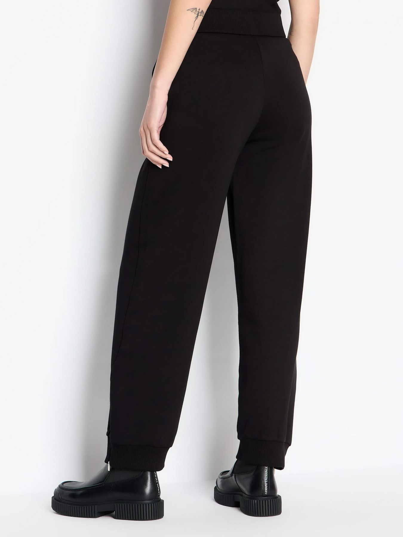 Брюки повседневные Armani Exchange модель 6RYP72-YJEBZ-1200 Фото