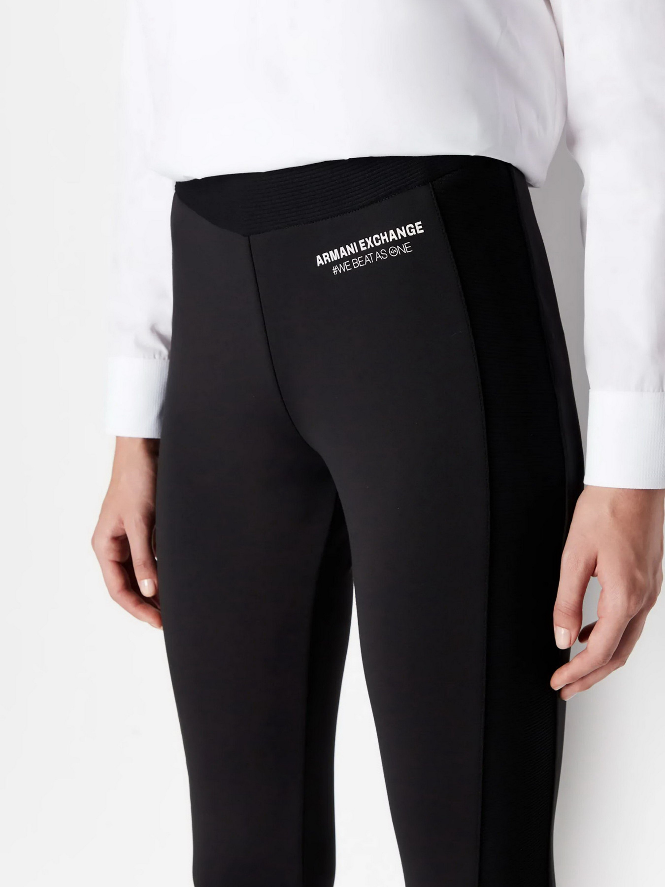 Леггинсы Armani Exchange We beats as one модель 6RYPAY-YJBPZ-1200 Леггинсы Armani Exchange We beats as one модель 6RYPAY-YJBPZ-1200 Фото