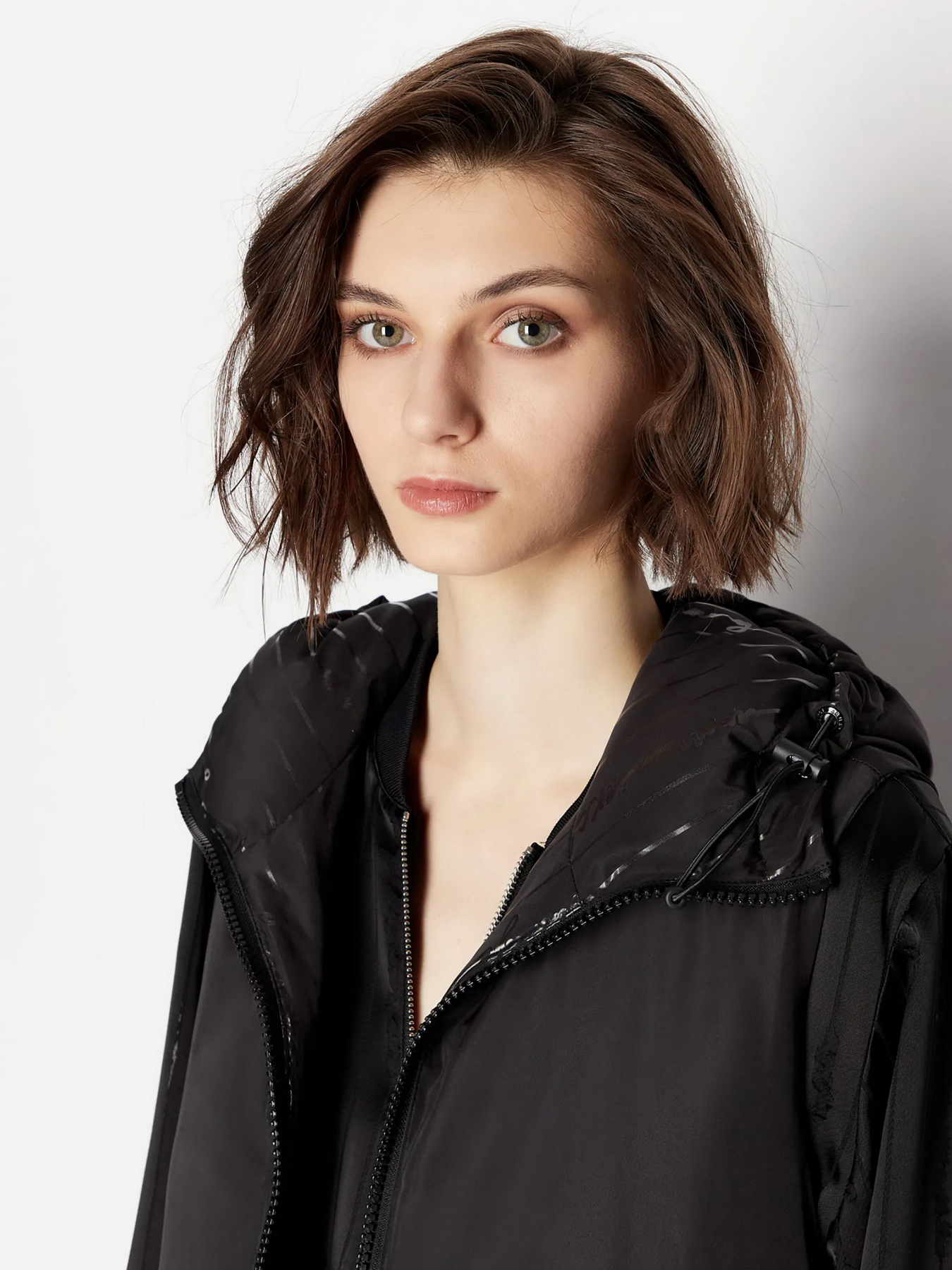 Жилет з утеплювачем Armani Exchange модель 6RYQ06-YN1MZ-02EL Фото