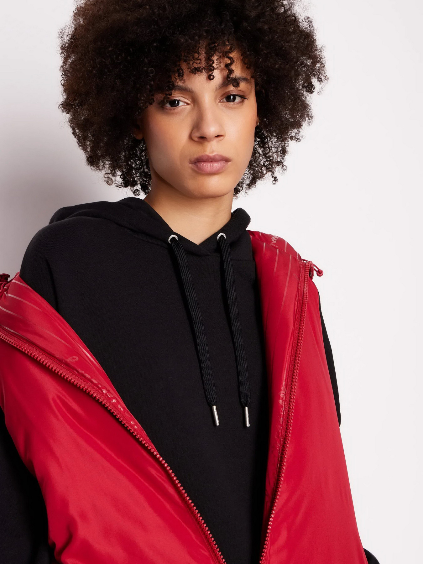 Жилет з утеплювачем Armani Exchange модель 6RYQ06-YN1MZ-04PV Фото