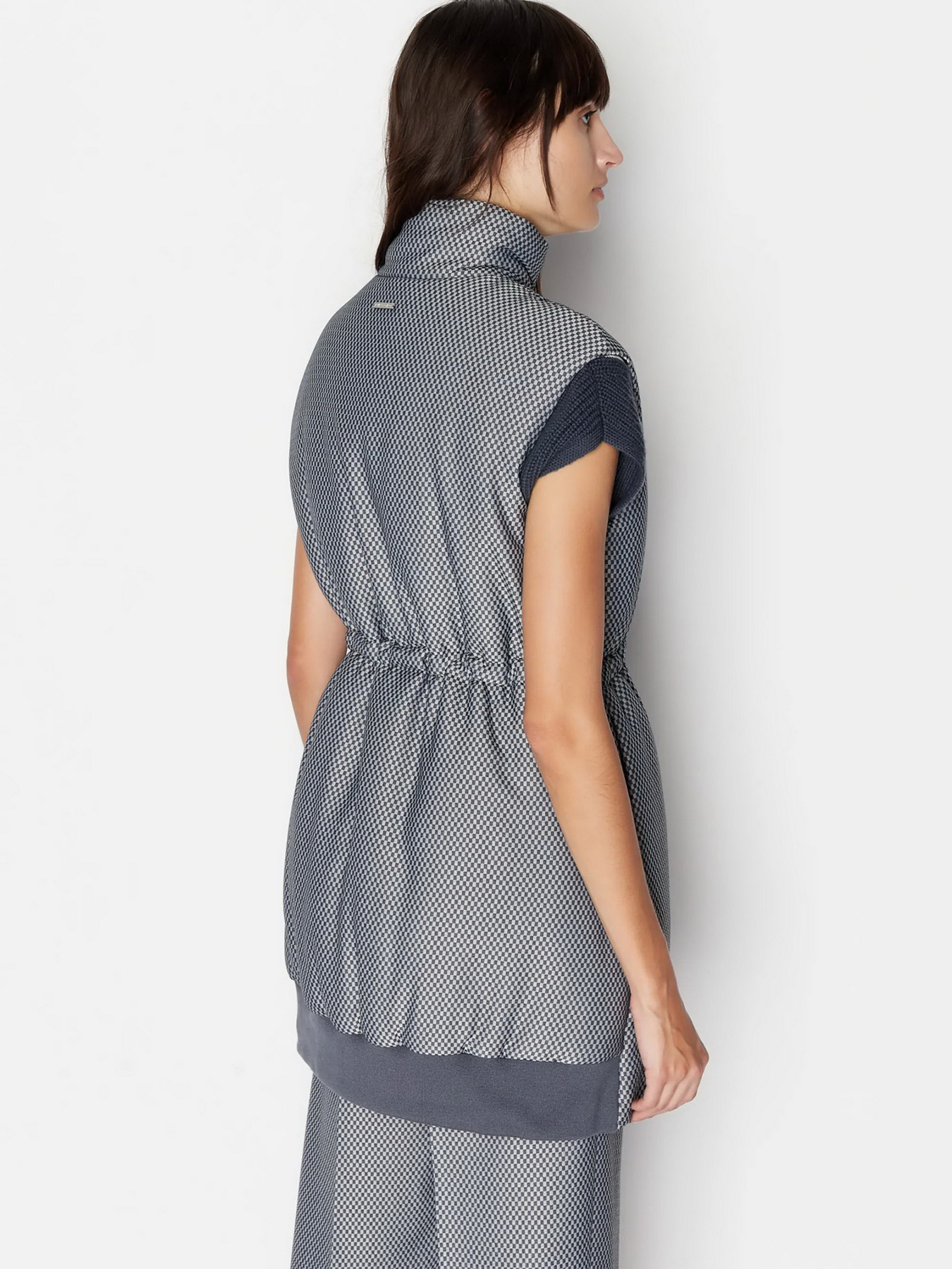 Жилет з утеплювачем Armani Exchange модель 6RYQ34-YN6MZ-25ES Фото