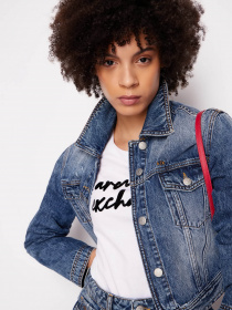 Футболка Armani Exchange модель 6RYT04-YJ16Z-1000 Футболка Armani Exchange модель 6RYT04-YJ16Z-1000 Фото