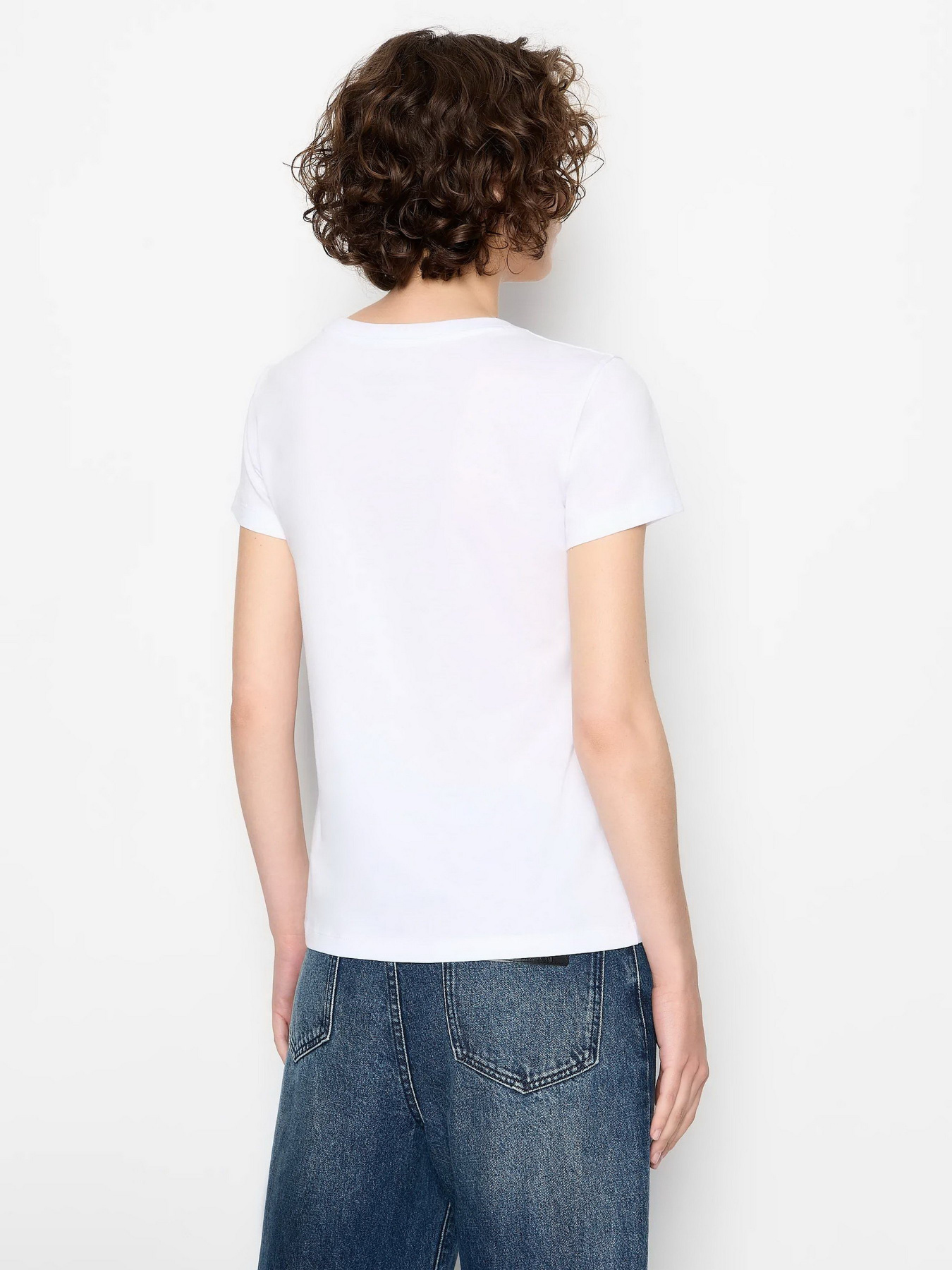 Футболка Armani Exchange модель 6RYT10-YJ3RZ-1000 Футболка Armani Exchange модель 6RYT10-YJ3RZ-1000 Фото