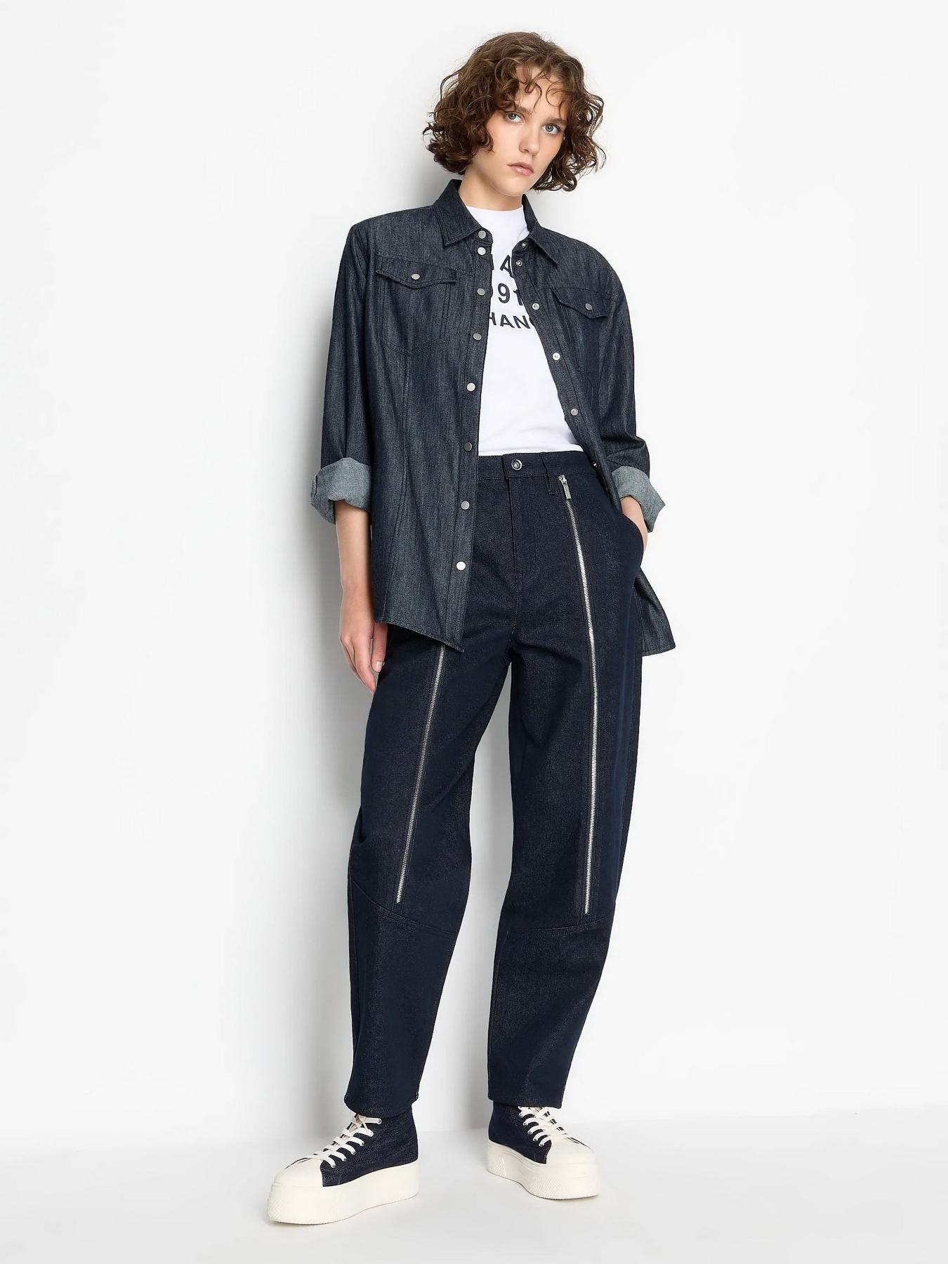 Футболка Armani Exchange модель 6RYT12-YJ3RZ-1000 Фото