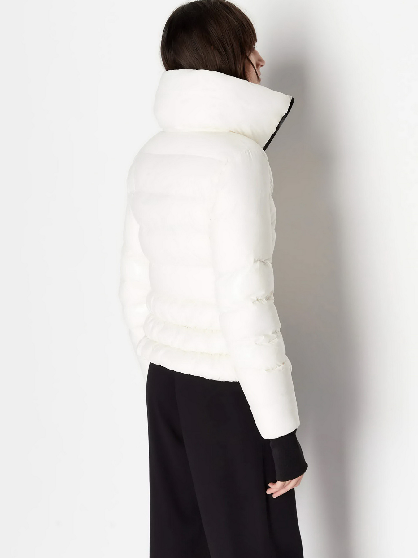 Зимова куртка Armani Exchange We beats as one модель 6RYB19-YN4MZ-1130 Фото