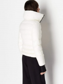 Зимова куртка Armani Exchange We beats as one модель 6RYB19-YN4MZ-1130 Фото