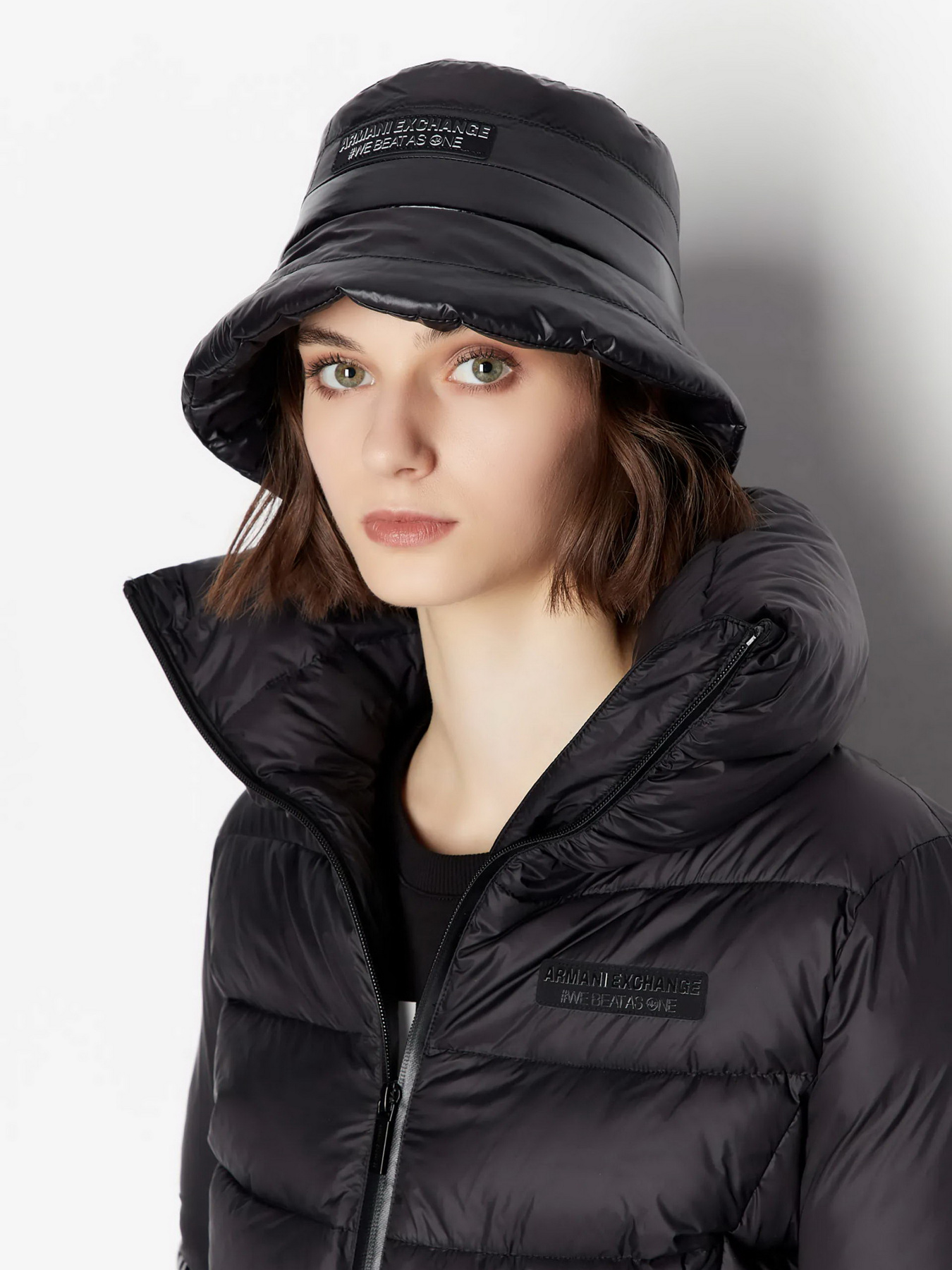 Зимова куртка Armani Exchange We beats as one модель 6RYB19-YN4MZ-1200 Фото