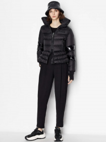 Зимова куртка Armani Exchange We beats as one модель 6RYB19-YN4MZ-1200 Фото