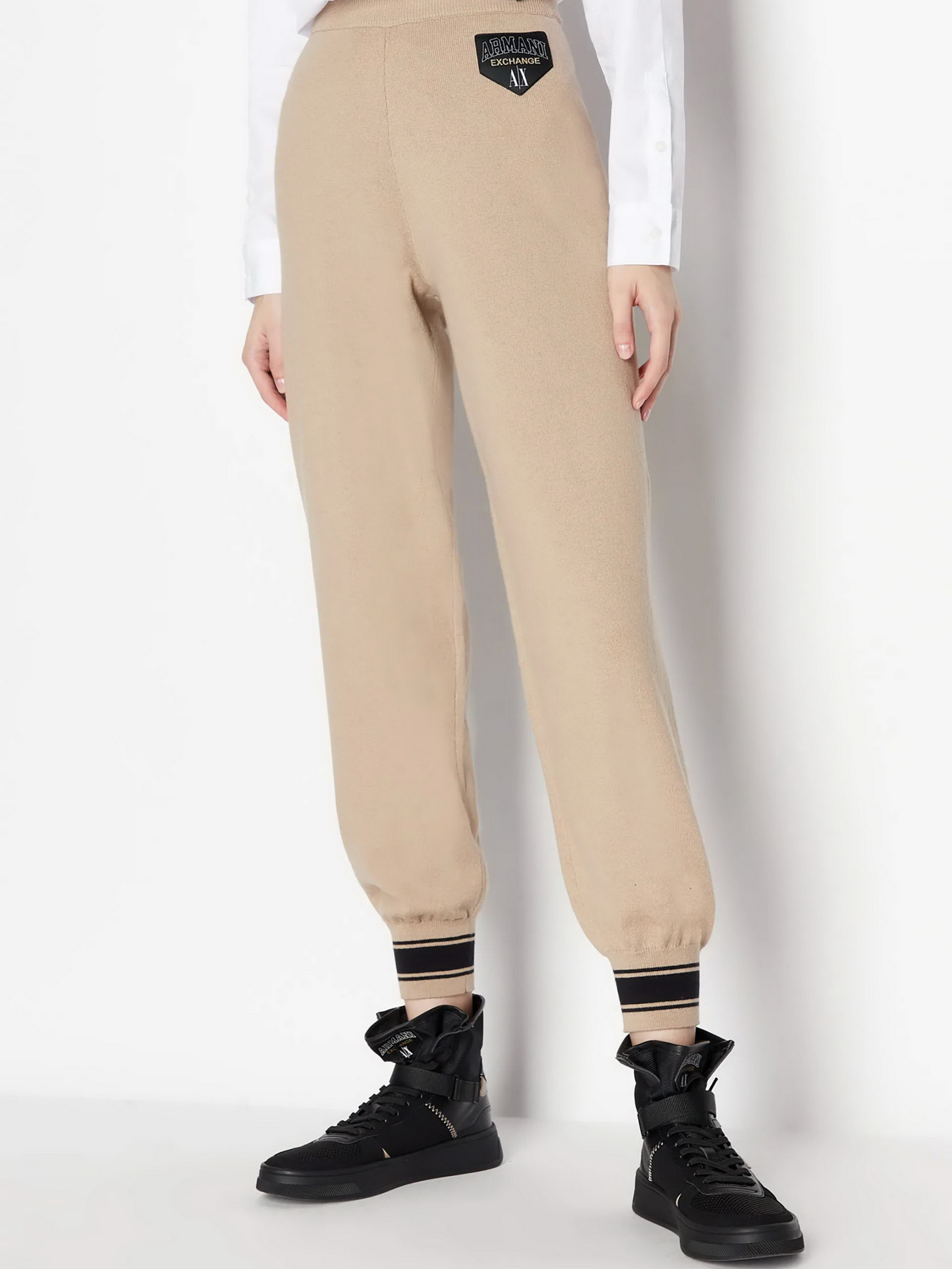 Повсякденні штани Armani Exchange модель 6RYP2K-YMX3Z-0748 Повсякденні штани Armani Exchange модель 6RYP2K-YMX3Z-0748 Фото