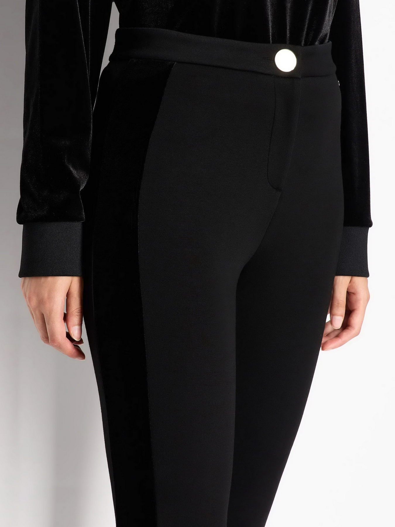 Леггинсы Armani Exchange модель 6RYP99-YJEMZ-1200 Фото