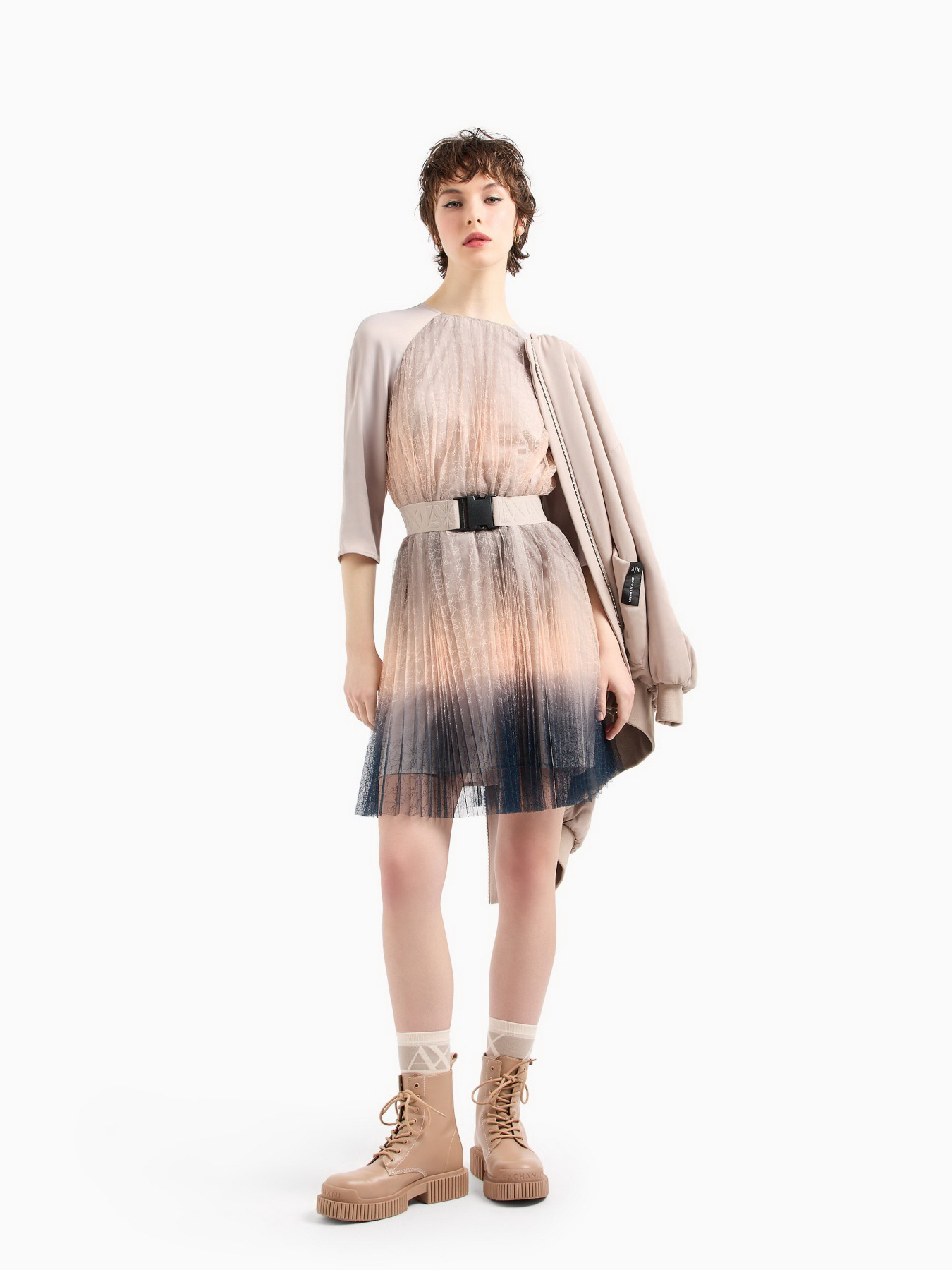 Сукня міні Armani Exchange Plisse Degrade модель 3DYA02-YNYLZ-1786 Сукня міні Armani Exchange Plisse Degrade модель 3DYA02-YNYLZ-1786 Фото