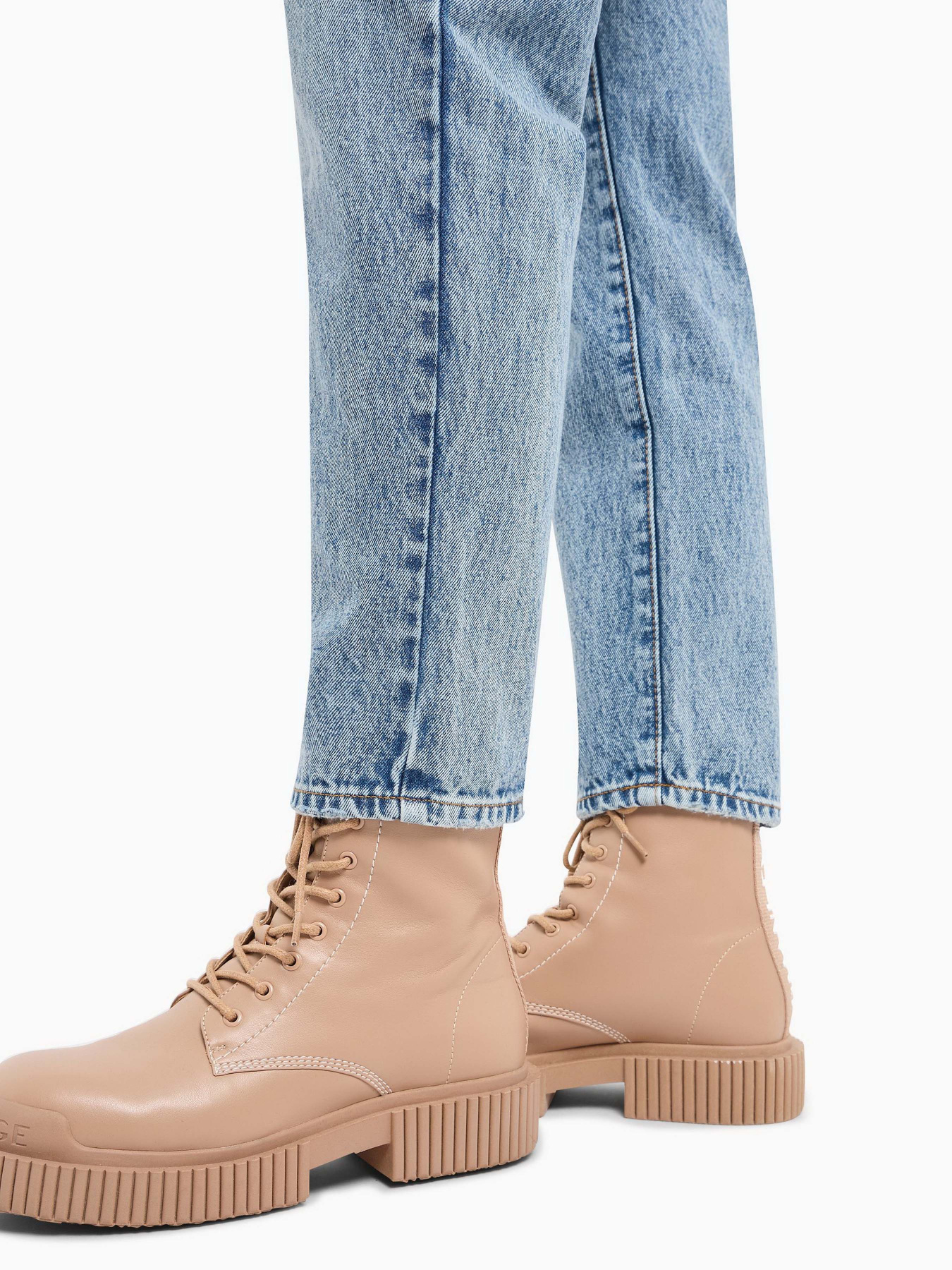 Бойфренди Armani Exchange J16 модель 3DYJ16-Y14BZ-1500 Бойфренди Armani Exchange J16 модель 3DYJ16-Y14BZ-1500 Фото