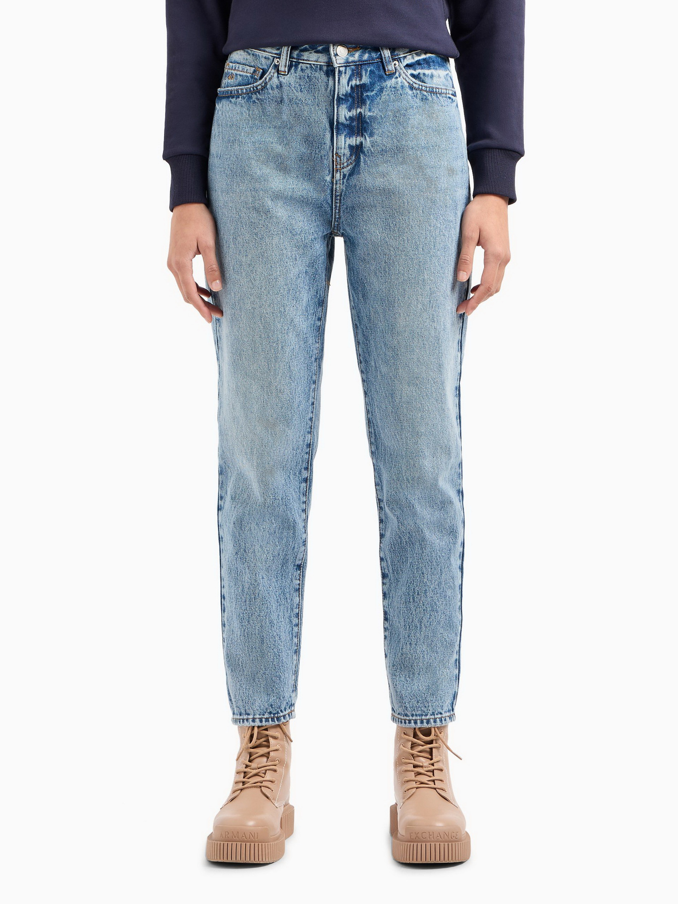 Бойфренди Armani Exchange J16 модель 3DYJ16-Y14BZ-1500 Бойфренди Armani Exchange J16 модель 3DYJ16-Y14BZ-1500 Фото