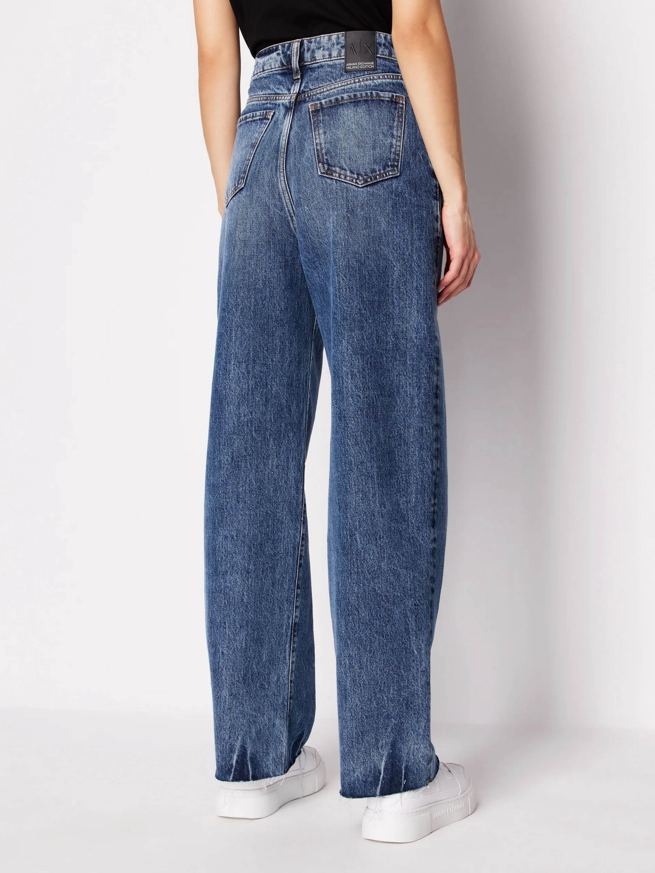 Прямые джинсы Armani Exchange J38 модель 3DYJ38-Y16EZ-1500 Фото