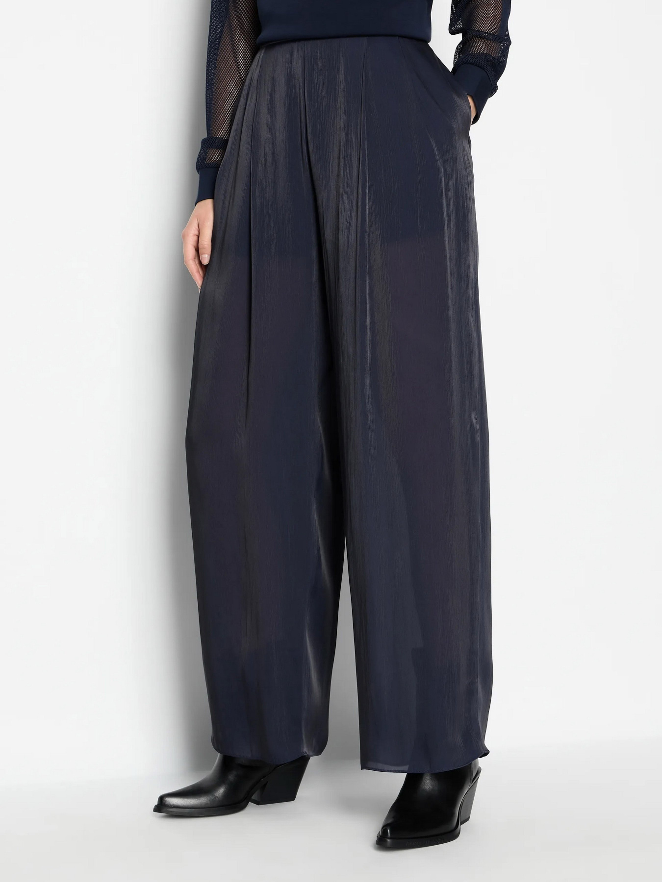 Брюки палаццо Armani Exchange модель 3DYP19-YNUUZ-1593 Фото