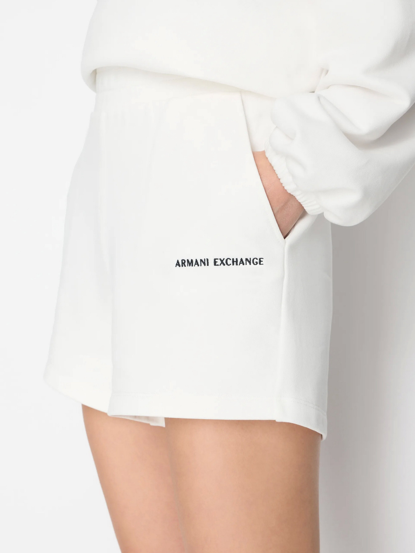 Повсякденні шорти Armani Exchange модель 3DYS72-YJDBZ-1125 Фото