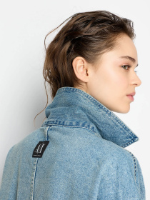 Джинсовая куртка Armani Exchange Icon Project модель 8NYB34-Y4AAZ-150A Фото