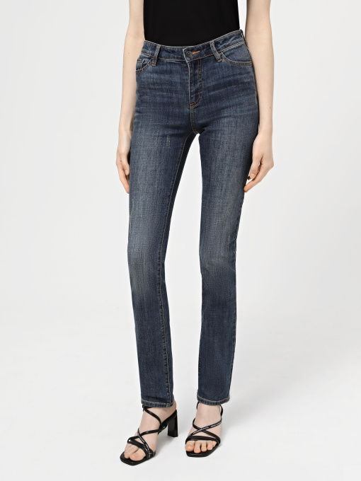 Зауженные джинсы Armani Exchange J45 модель 8NYJ45-Y2H3Z-1500 Фото