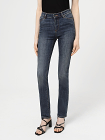 Зауженные джинсы Armani Exchange J45 модель 8NYJ45-Y2H3Z-1500 Фото