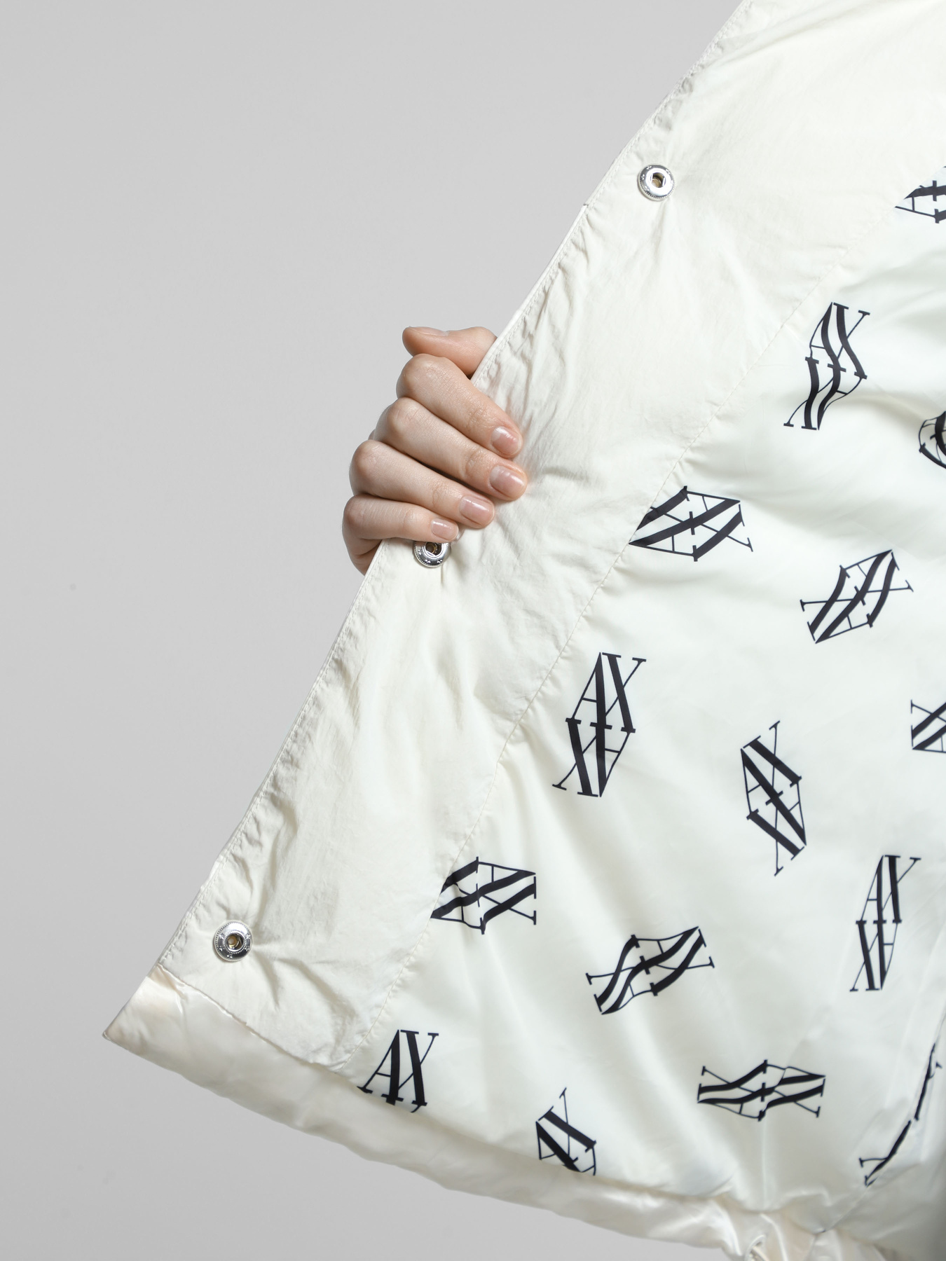 Зимняя куртка Armani Exchange модель 6DYB05-YN1UZ-1130 Фото