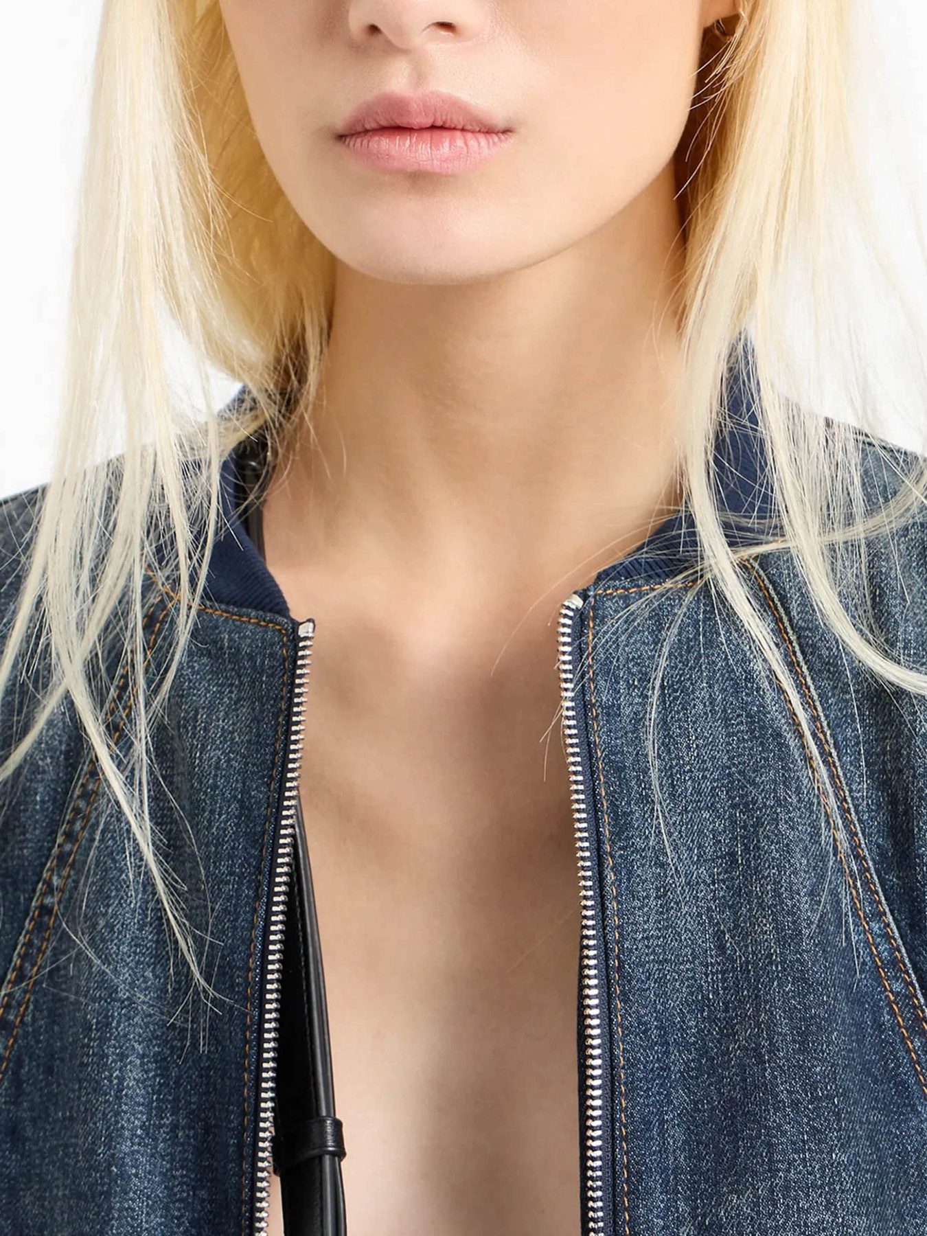 Джинсовая куртка Armani Exchange модель 6DYB24-Y18DZ-1500 Фото