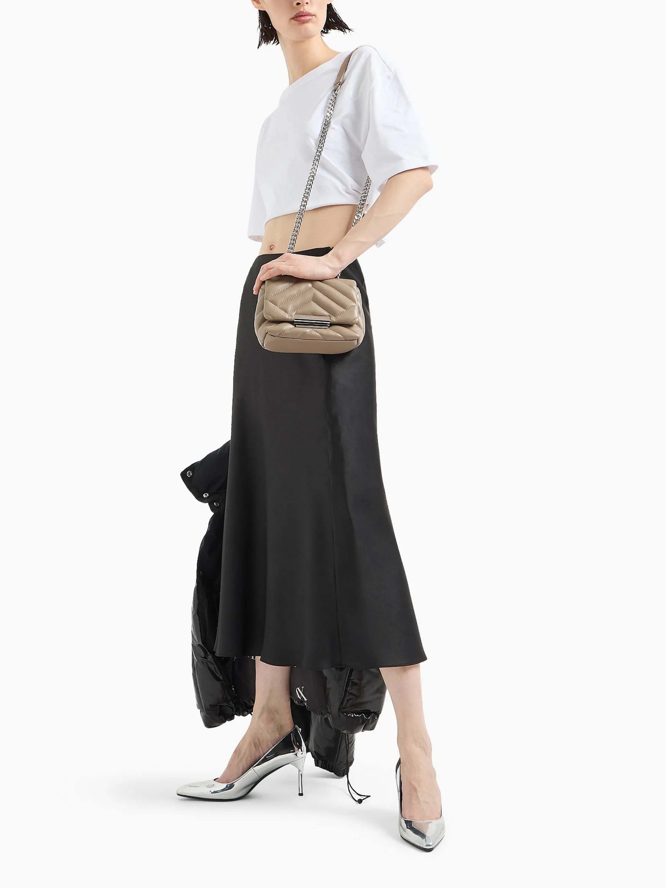 Футболка Armani Exchange модель 6DYT02-YJNNZ-1000 Футболка Armani Exchange модель 6DYT02-YJNNZ-1000 Фото