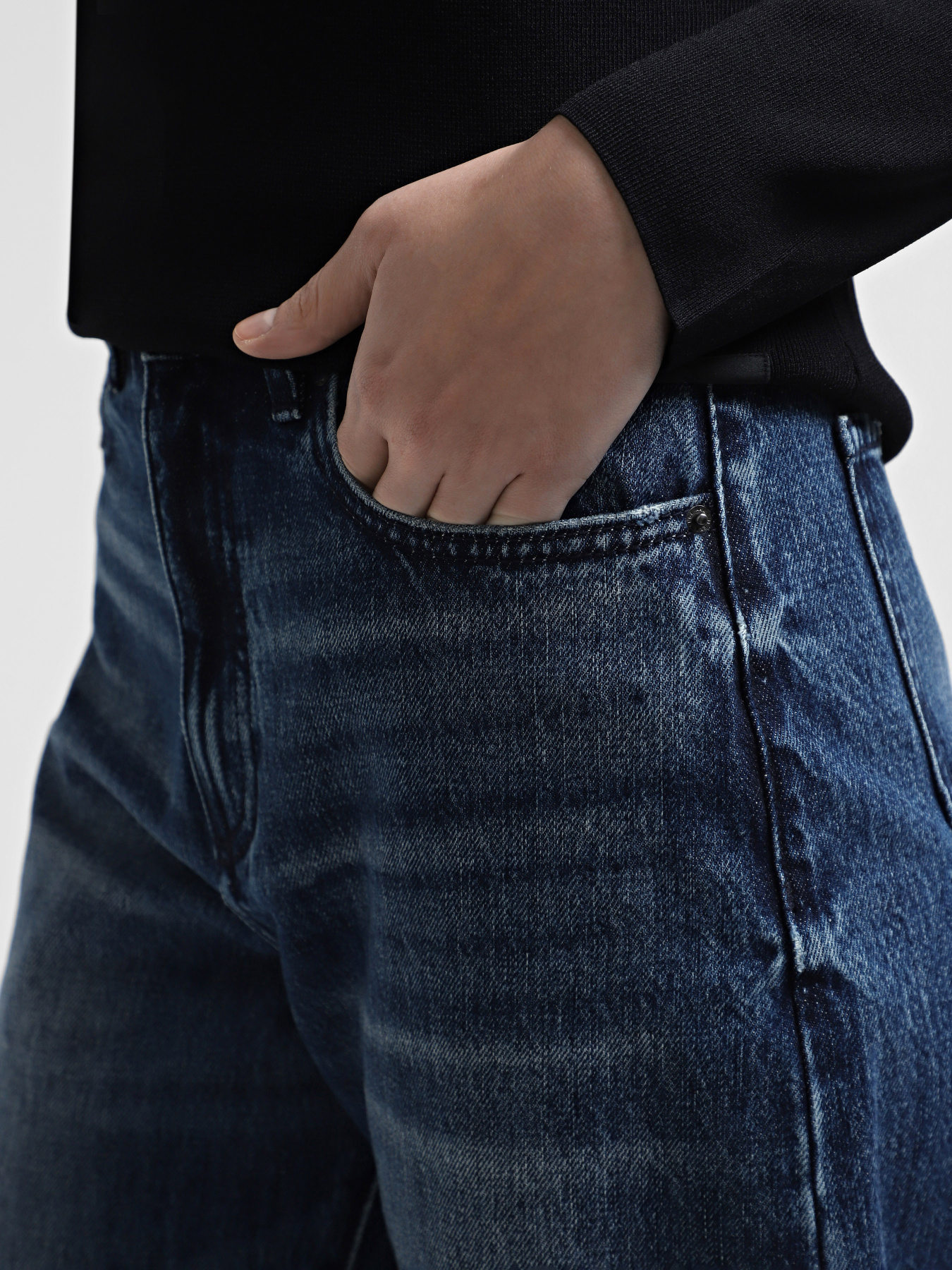 Широкие джинсы Armani Exchange модель 6DYJ38-Y19HZ-05EJ Фото